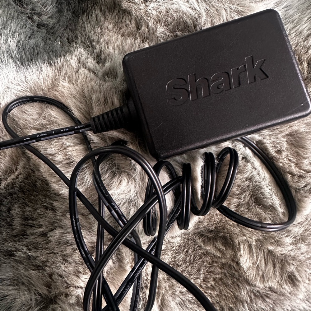 Shark Black Power Adapter